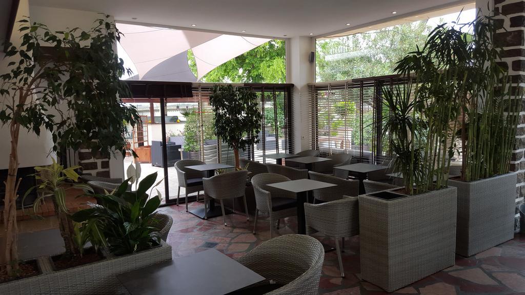 Hôtel restaurant Mon Auberge Lunel (Herault) Exterior foto